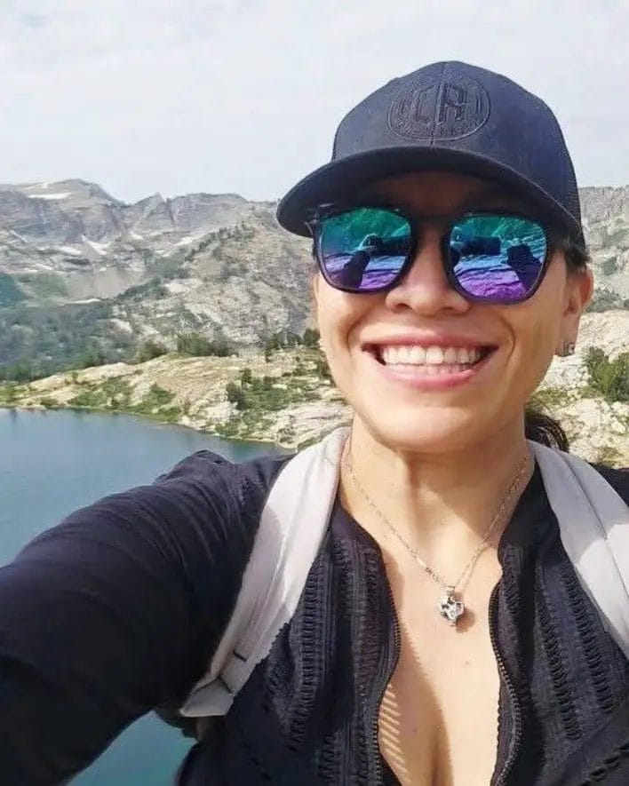 Coach Alexandra Rowland